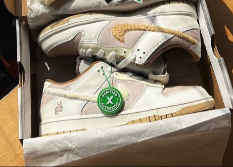 Nike Sneakers – Where Style Meets Fandom!